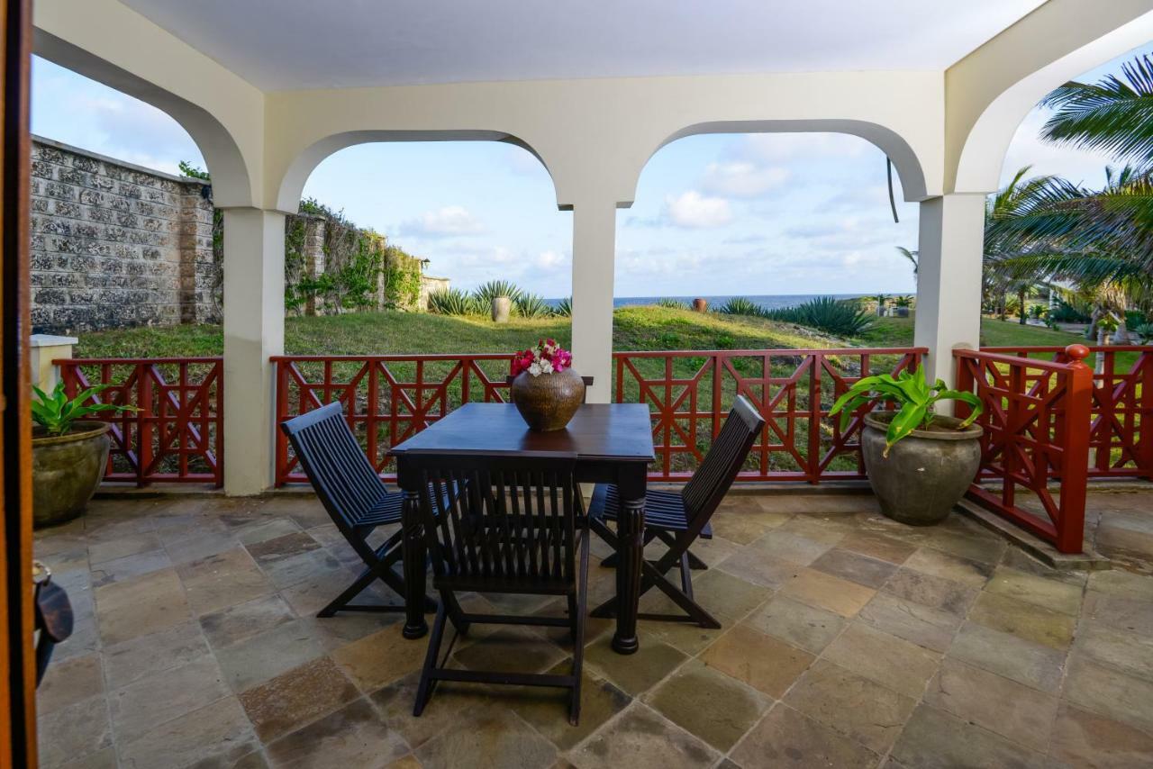 Blue Bay Cove Apartment Watamu Exterior photo